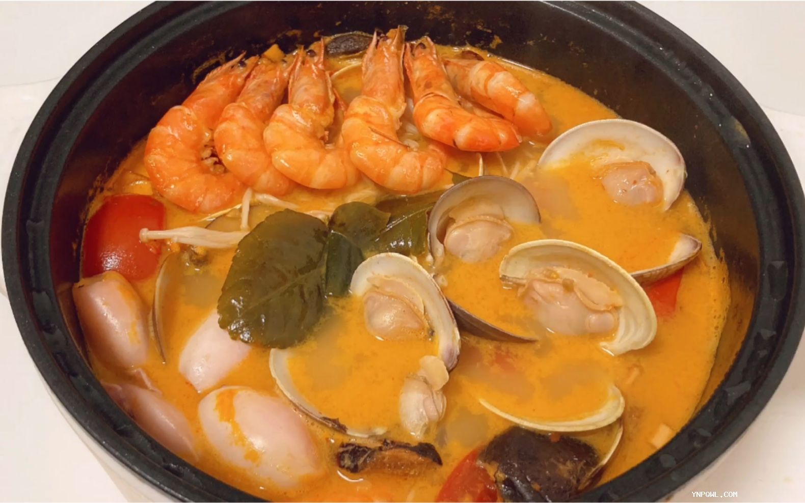 东南亚地区丰富多样的菜肴，每一道都有其独特的风味和特