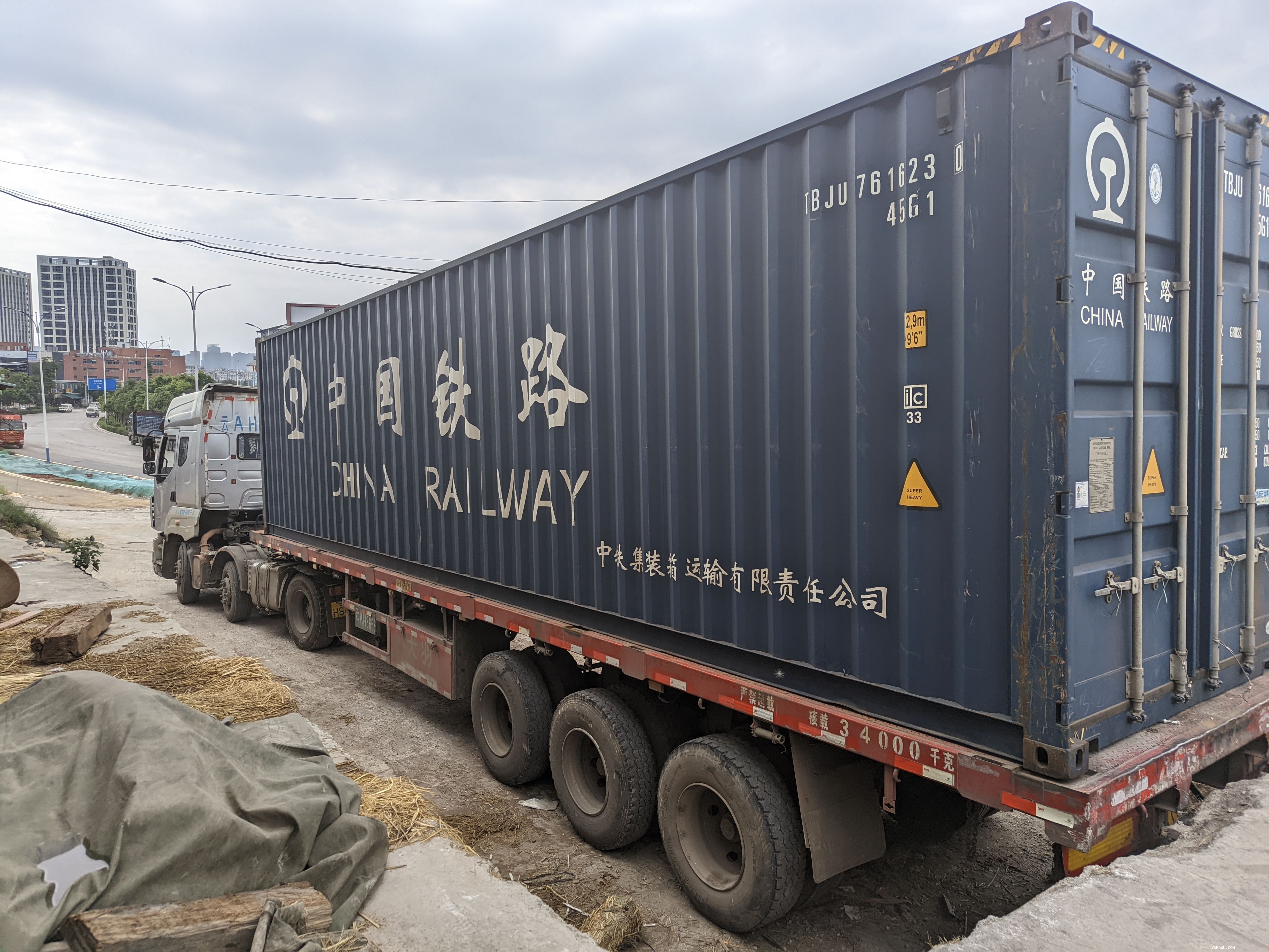 中老铁路为中国和老挝之间的货物运输提供了便捷