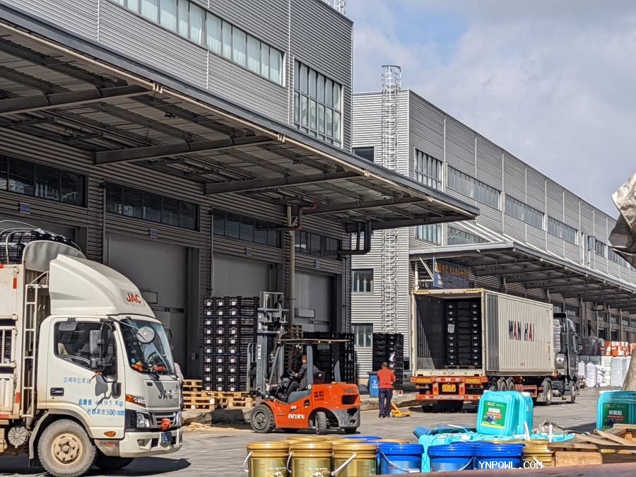 中老铁路的装货涉及多个方面